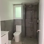 Con Entrada Privada Y Gran Terraza Soleada - Alhu Сasa de vacaciones