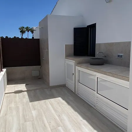 別荘 Con Entrada Privada Y Gran Terraza Soleada - Alhu